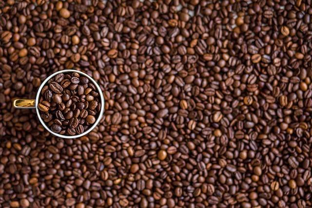 Exploring the Perks of Freshly Roasted Coffee Delivered to Your ‍Door