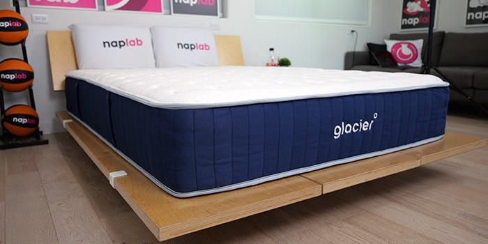 Glacier Apex Memory Foam Hybrid Mattress: Top Pressure Relief and Cooling