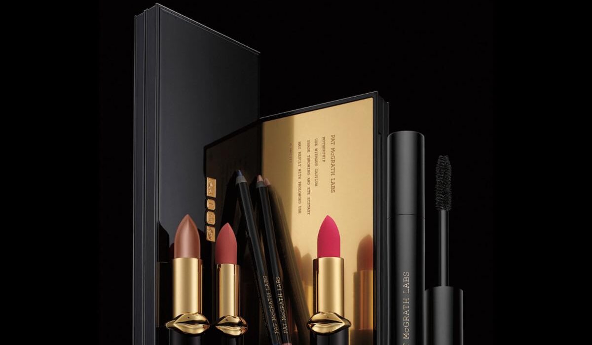 Pat McGrath Labs Skin Fetish Sublime Perfection Blurring Powder: The Ultimate Blur Effect