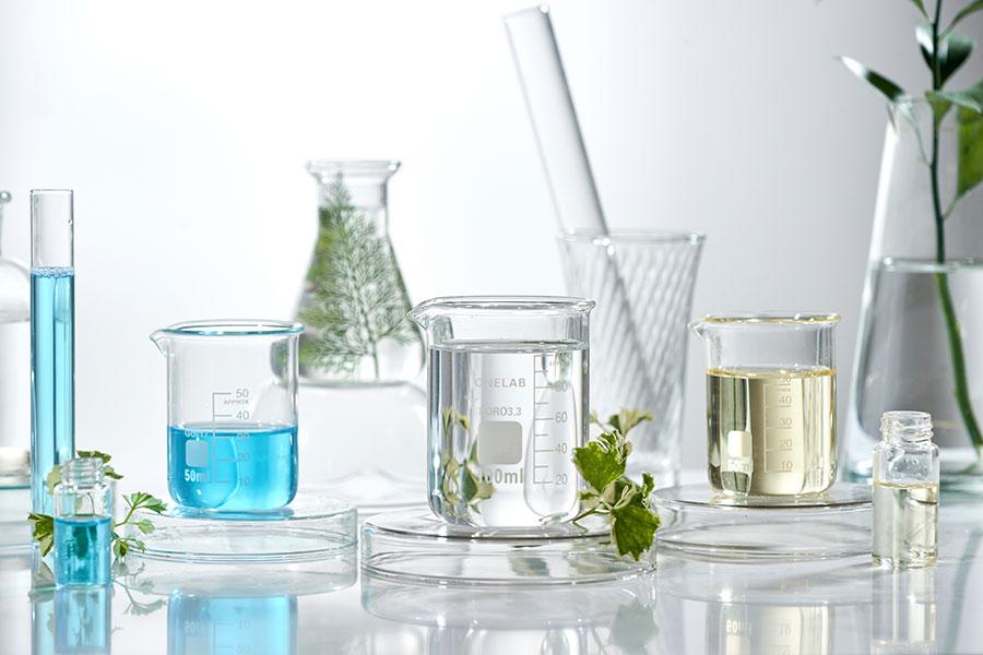 Unveiling the Skincare Science Behind⁤ Flawless ‌Coverage