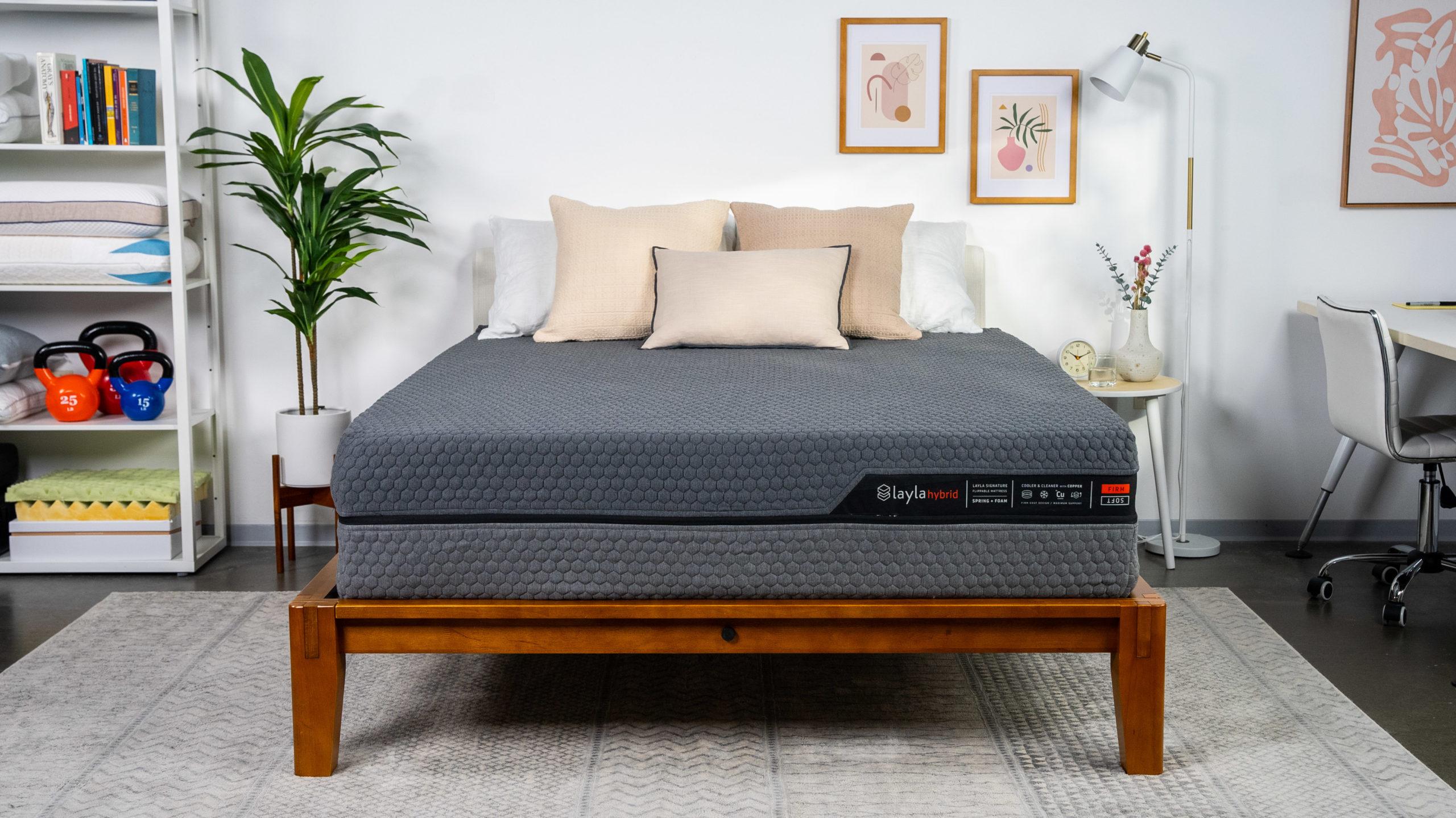 Exploring the Dual-Sided Design of‍ the Layla Hybrid Mattress