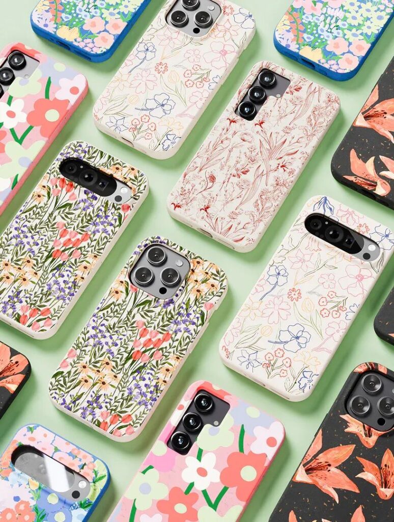 🌿 2025’s Green Tech Revolution: How Pela Case’s Compostable Materials Redefine Sustainability